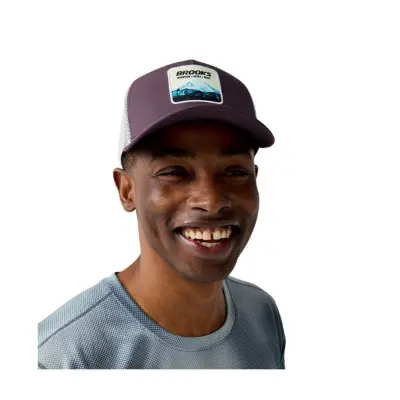 BROOKS Surge Trucker hat 