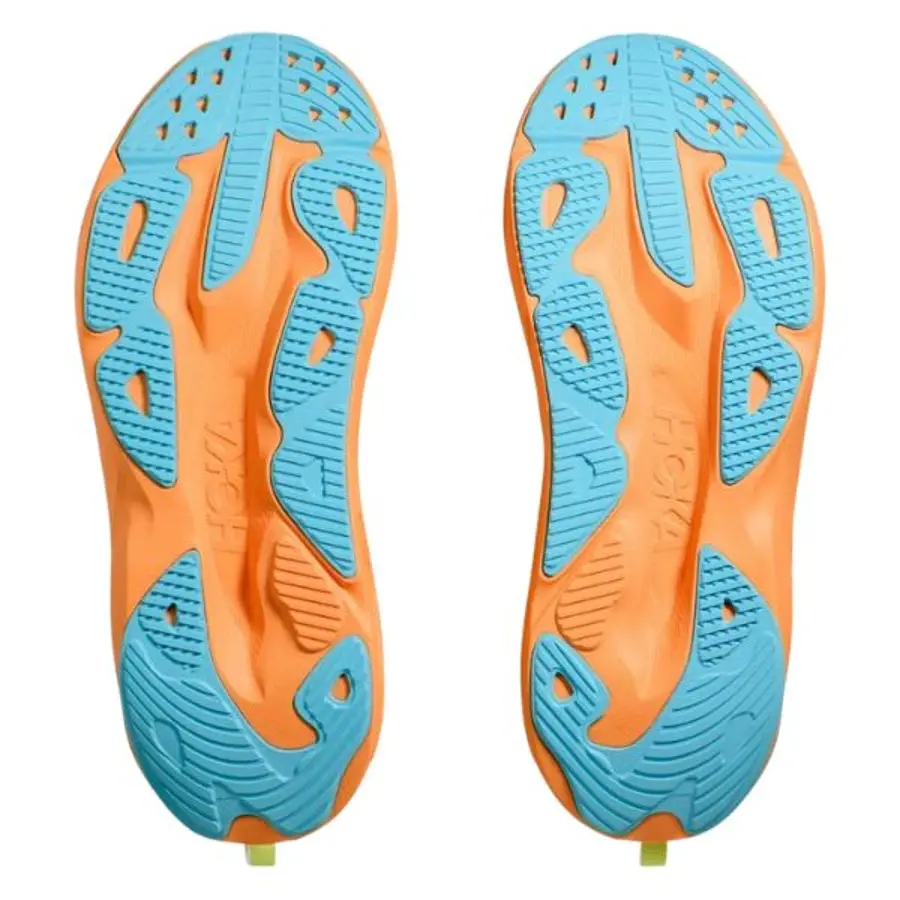 HOKA Skyflow M