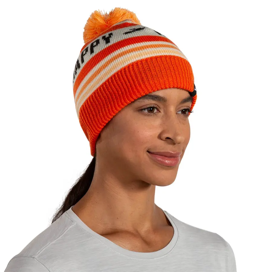 BROOKS Pom Beanie