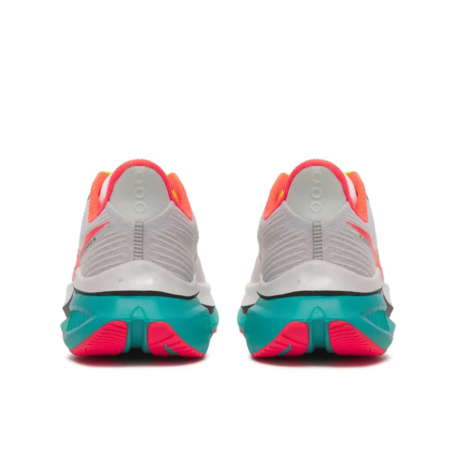 SAUCONY Endorphin Speed 5 W