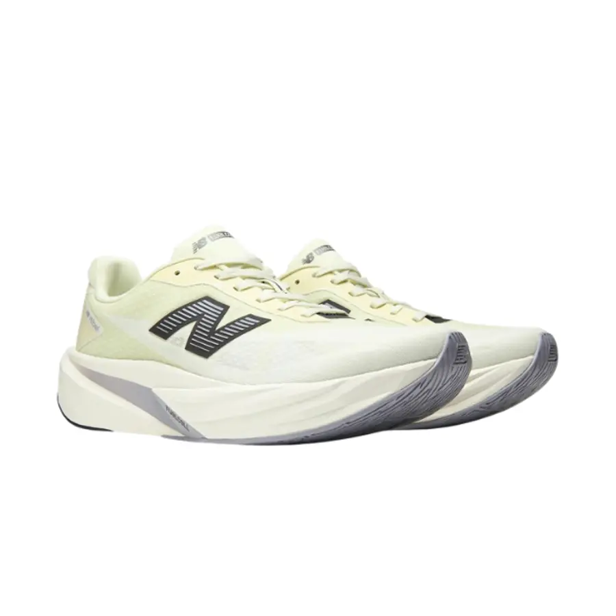 NEW BALANCE FuelCell Rebel v5 M
