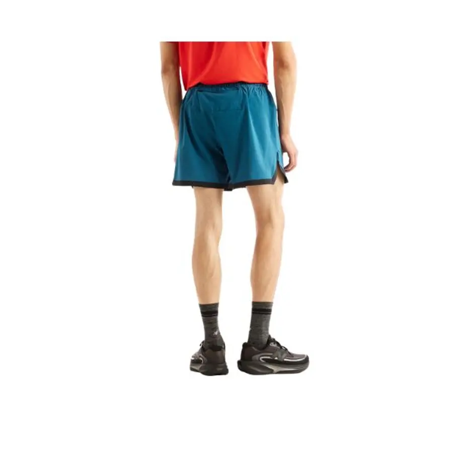New Balance běžecké šortky RC Essential M
